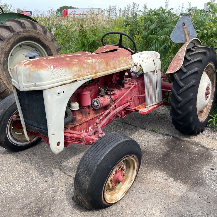 FORD 8N