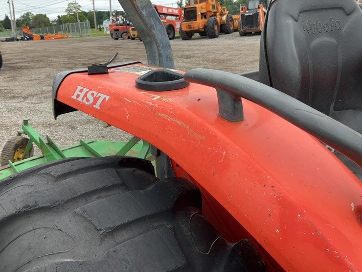 2016-kubota-mx5800-image-27