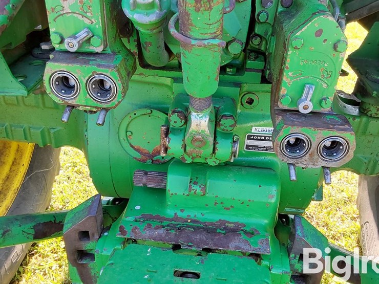 1982-john-deere-4040-image-18