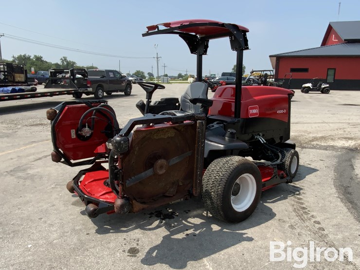 toro-groundsmaster-4500d-image-1