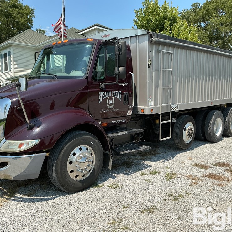 2009 INTERNATIONAL 8600