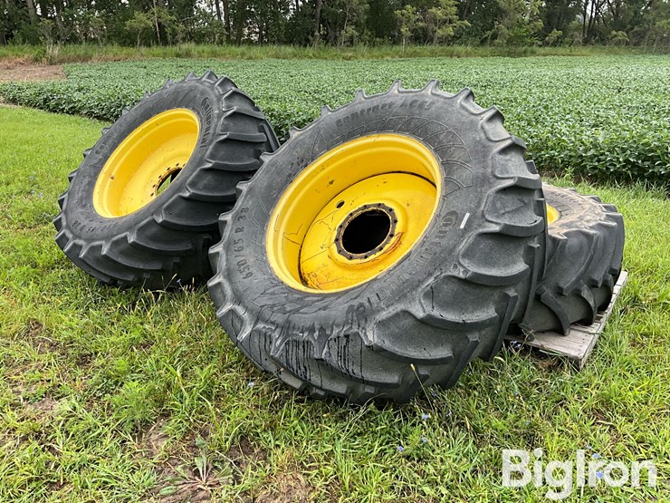 continental-650/65r38-tires-on-jd/titan-rims-image-1