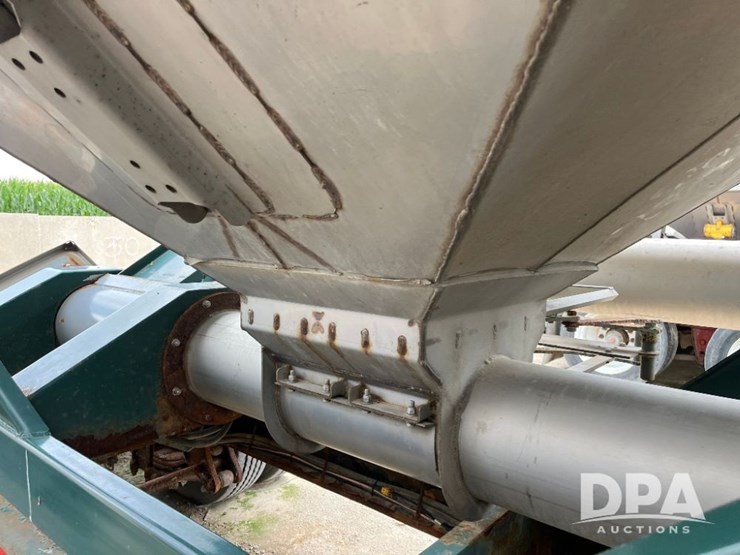 2015-b-b-dry-tender-trailer-(jn2633)-image-34