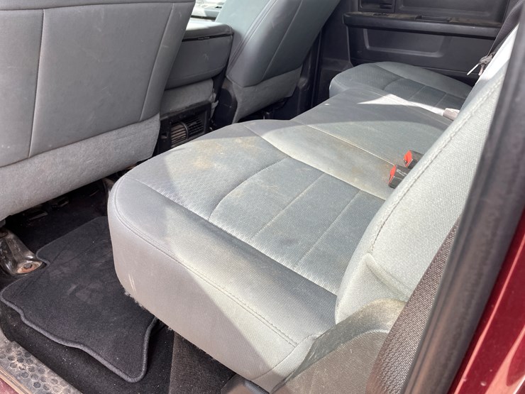 2017-dodge-ram-2500-image-35
