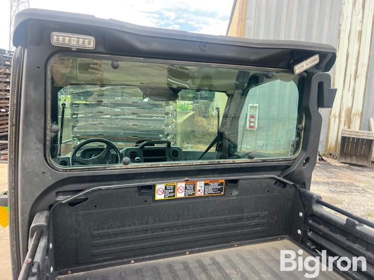 2020-john-deere-2020-image-15