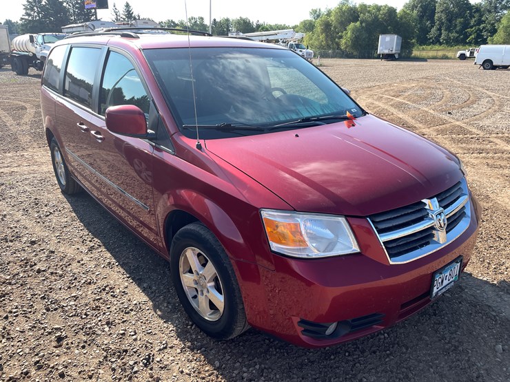 2009-dodge-grand-caravan-image-3