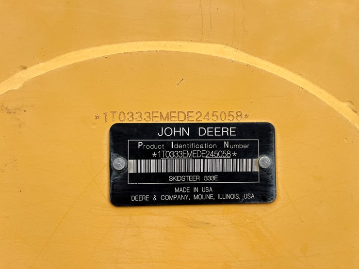 2013-deere-333e-image-17