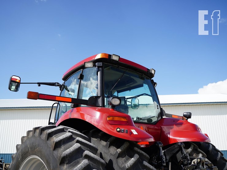 2008-case-ih-magnum-245-image-29