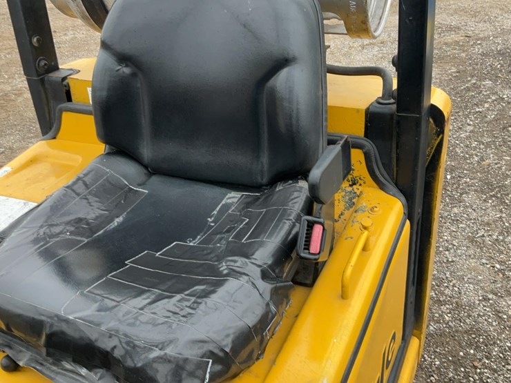 #1355-•-yale-forklift*-image-10