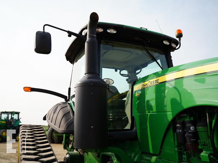 2013-john-deere-8360rt-image-19
