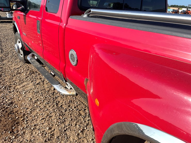 2003-ford-f350-image-11