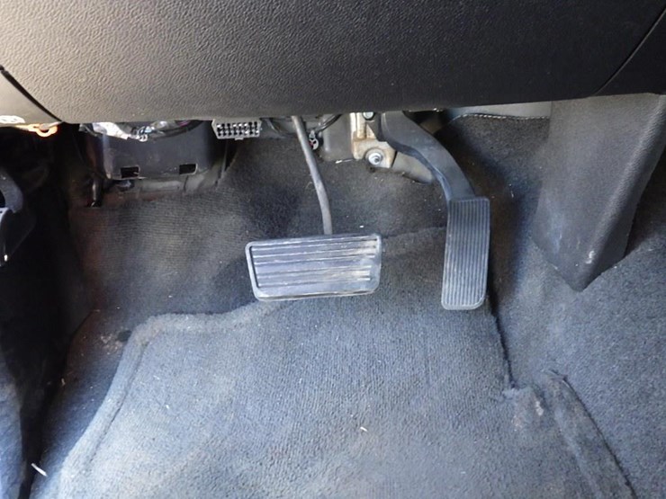 2007-chevrolet-tahoe-image-25