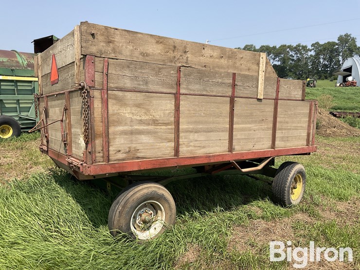 john-deere-1064-image-5