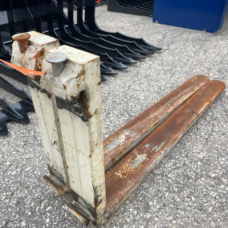 #8052 • Pair of Forklift Forks (O8)