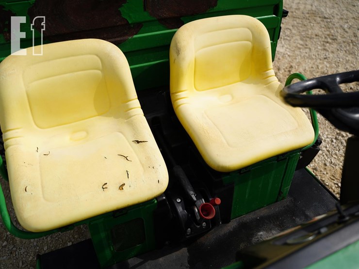 2004-john-deere-gator-image-24