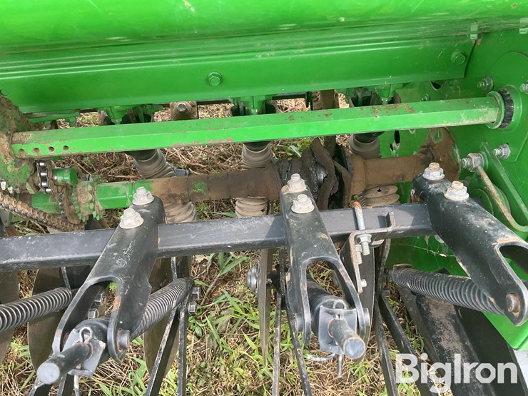 john-deere-450-image-18