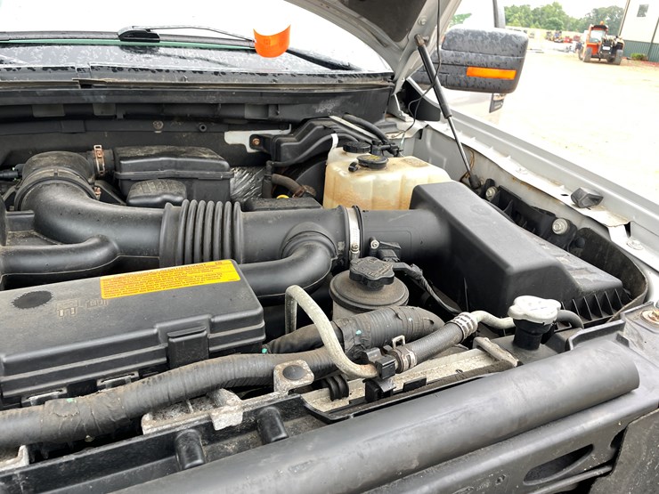 2010-ford-f150-xlt-image-29