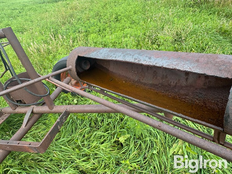 branding-stove-trailer-image-12