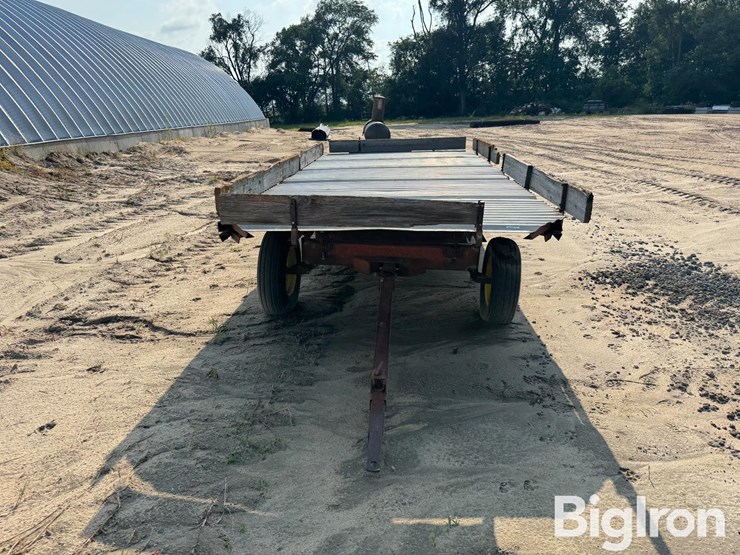 17'-flatbed-wagon-image-2