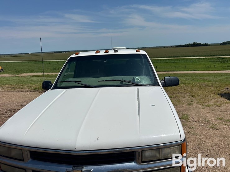 2000-chevrolet-3500-image-13