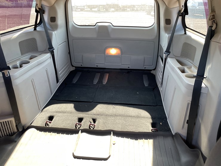2009-dodge-grand-caravan-image-29