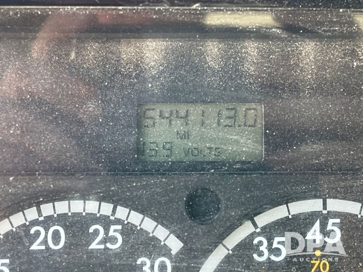 2009-sterling-feed-truck-(jn2573,-unit-2018)-image-81