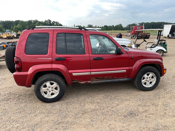 2006-jeep-liberty-image-4