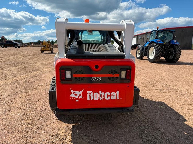 2018-bobcat-s770-image-6