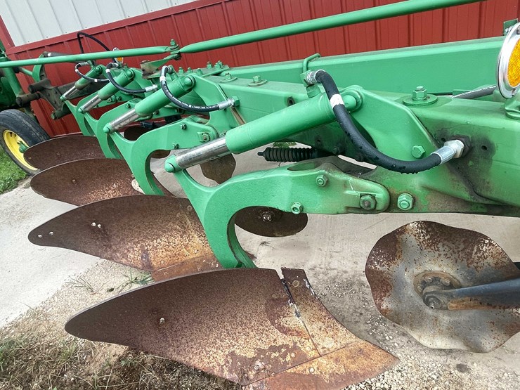 #6698-•-john-deere-4-bottom-plow-tiller-image-3