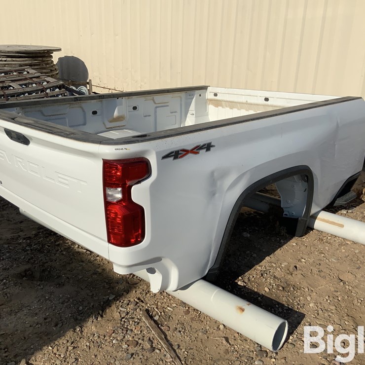 2020 Chevrolet 8' Pickup Box