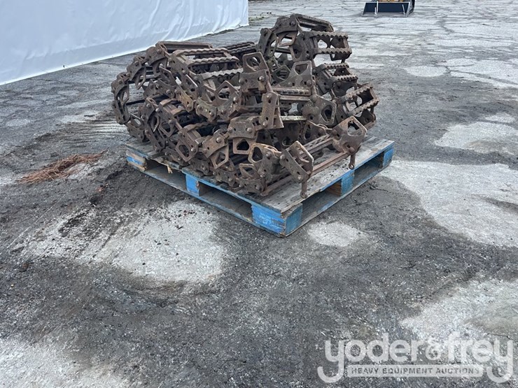 mclaren-12dmv-diamond-series-steel-tracks-to-suit-skidsteer-image-16