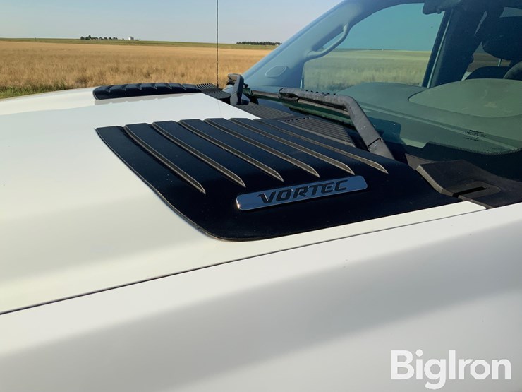 2013-chevrolet-3500hd-image-12