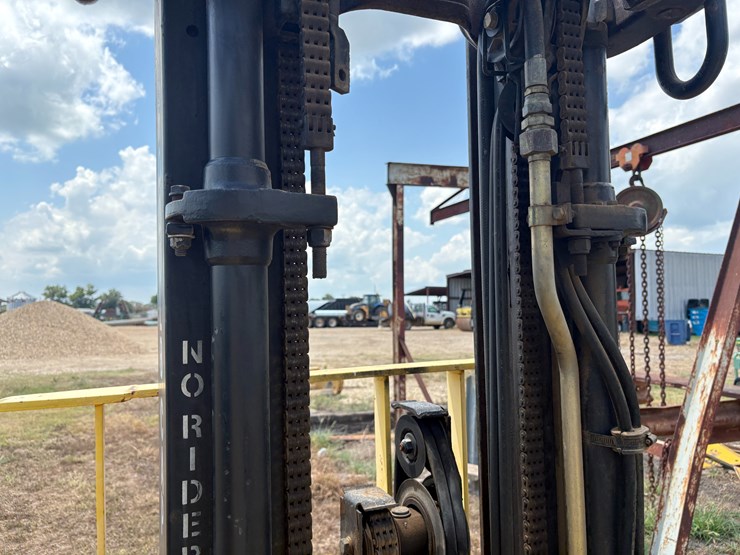 #65-•-#26105-•-hyster-60-forklift-h177g39157a-image-21