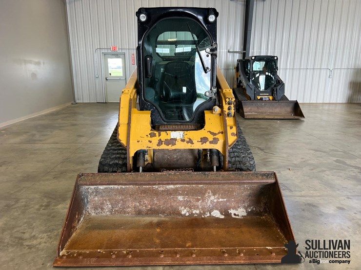 2014-caterpillar-259d-image-2