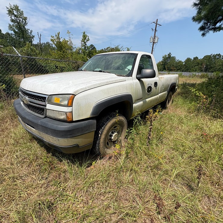 2006 CHEVROLET SILVERADO