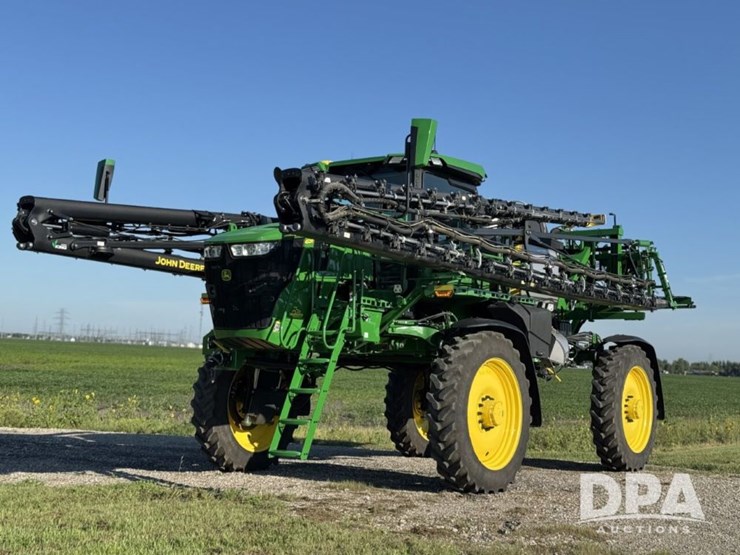 2023-john-deere-412r-image-4