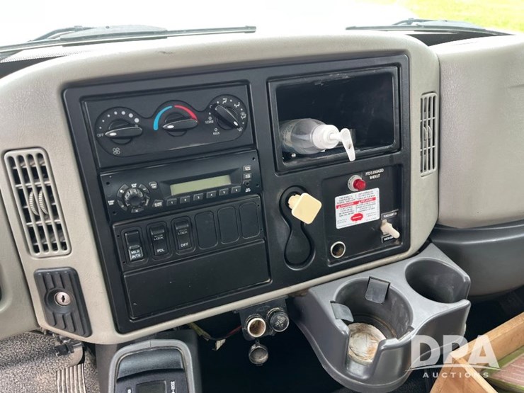 2010-ihc-prostar-7500-lp-truck-(jn2563,-unit-2204)-image-85