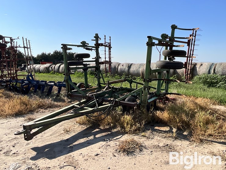 john-deere-1600-image-1