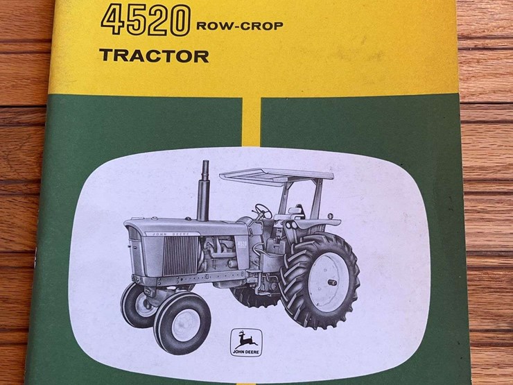 john-deere-4520-tractor-operator's-manual-image-1