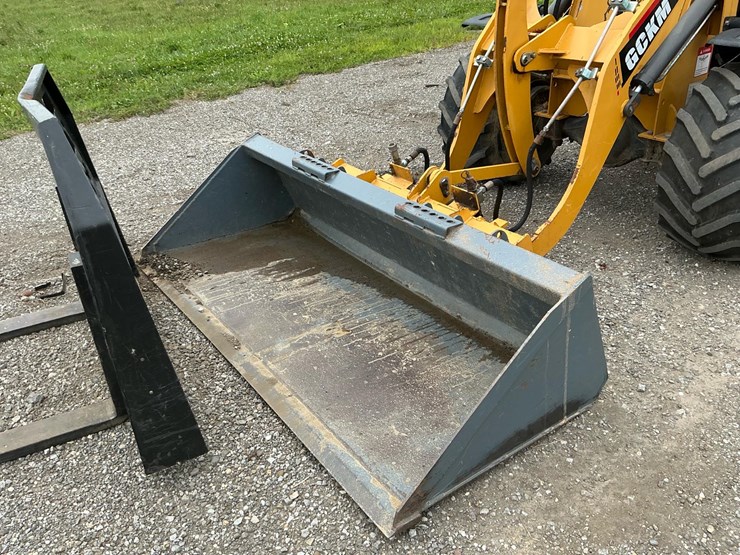 #1401-•-2019-gckm-wheel-loader*-image-9