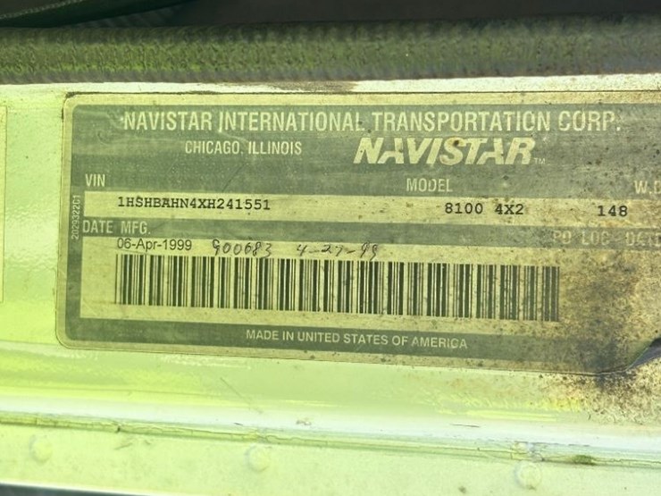 1999-ihc-8100-flatbed-truck-(gp11125,-unit-17355)-image-73