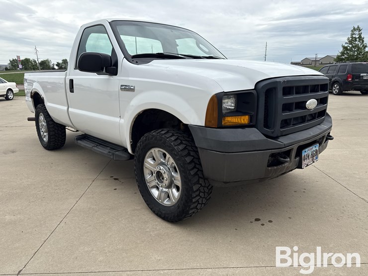 2006-ford-f250-image-3