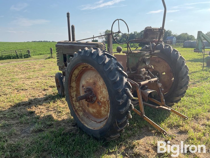 1949-john-deere-b-image-7