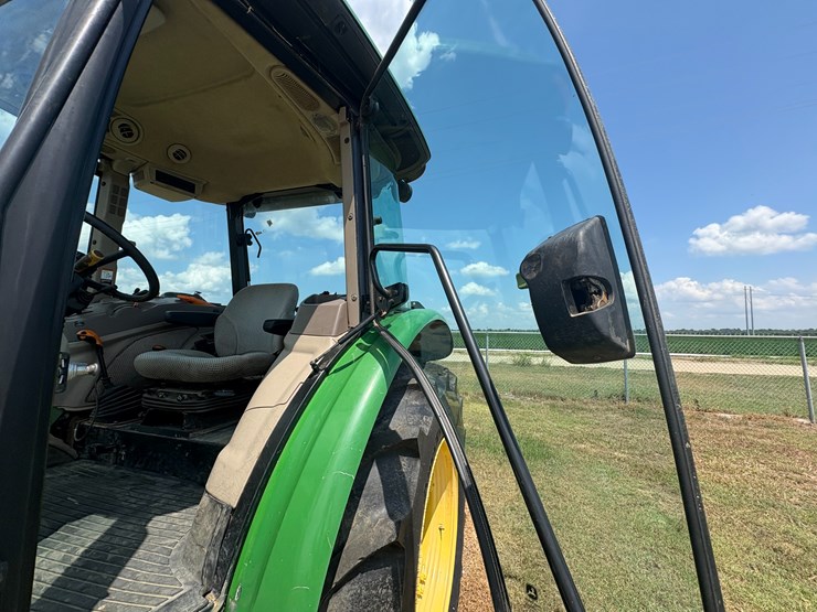 john-deere-5100e-image-26