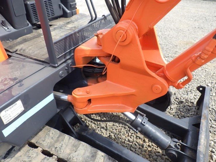 kubota-kh030-image-12
