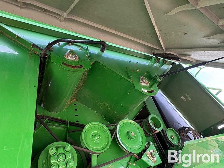 2008-john-deere-9670-sts-image-15