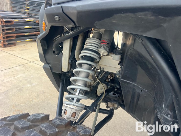 2018-polaris-razor-1000-xp-4x4-utv-image-19