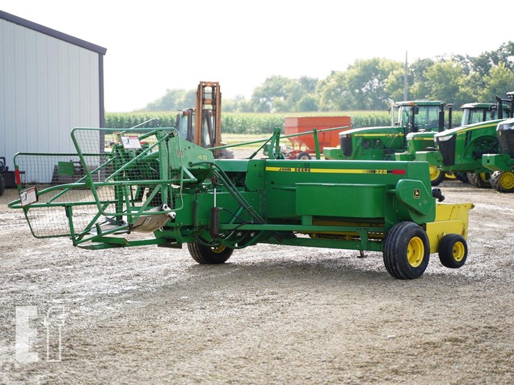 1990-john-deere-328-image-5