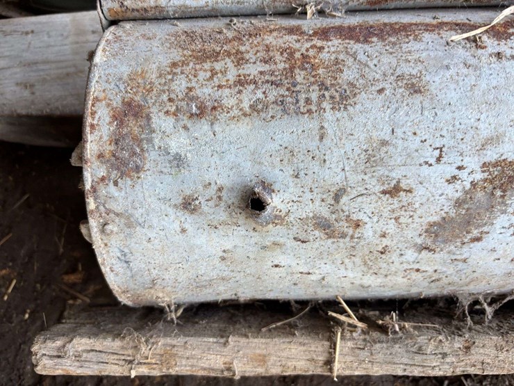 mailbox,-corn-hanger,-and-plow-beam-image-10
