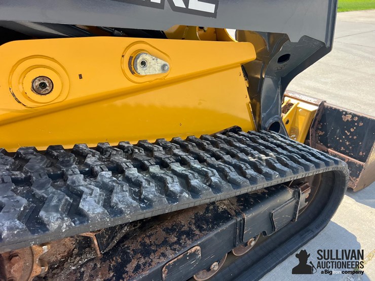 2018-deere-331g-image-14